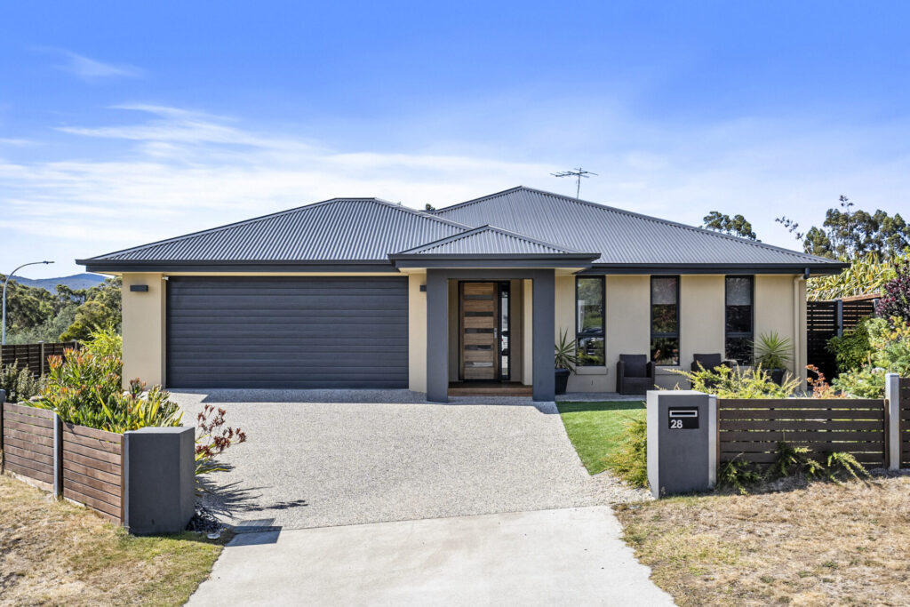 Vendor – Kingston TAS property