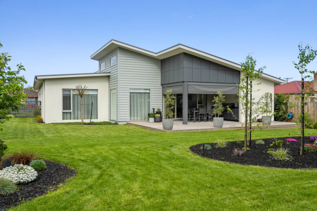 Vendor – Kingston TAS property